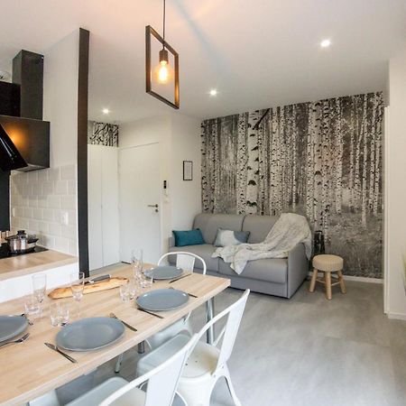 Appart-Hotel N 4 Calme Avec Terrasse, Wi-Fi Haut Debit, Petit-Dejeuner, Room-Service Et Parking Prive Chouzelot Exterior photo
